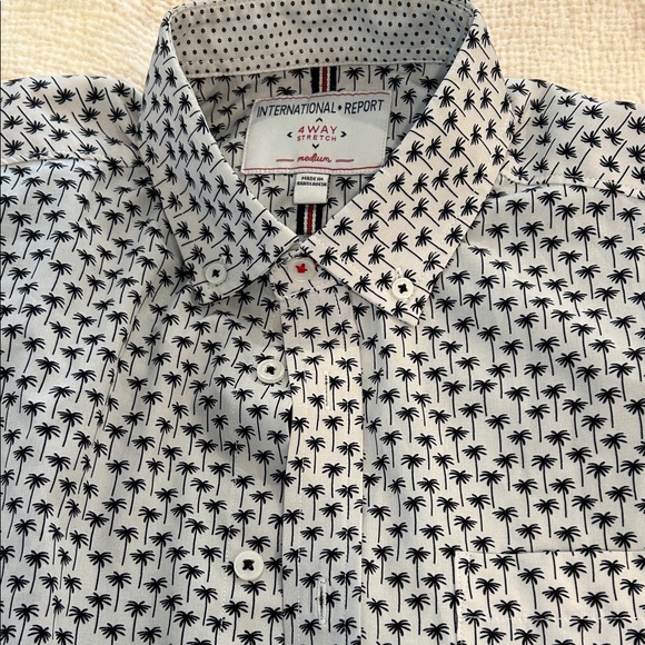 Men’s Stretch Medium Black PalmTree short sleeve Shirt - Picture 3 of 4